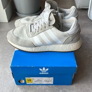 Mens Adidas I-5923 Size 10